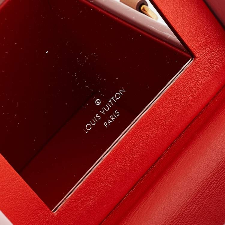 Pre Owned Louis Vuitton Rose Angelique Monogram Vernis Bleecker Bag