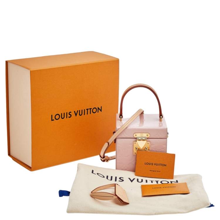 Pre Owned Louis Vuitton Rose Angelique Monogram Vernis Bleecker Bag
