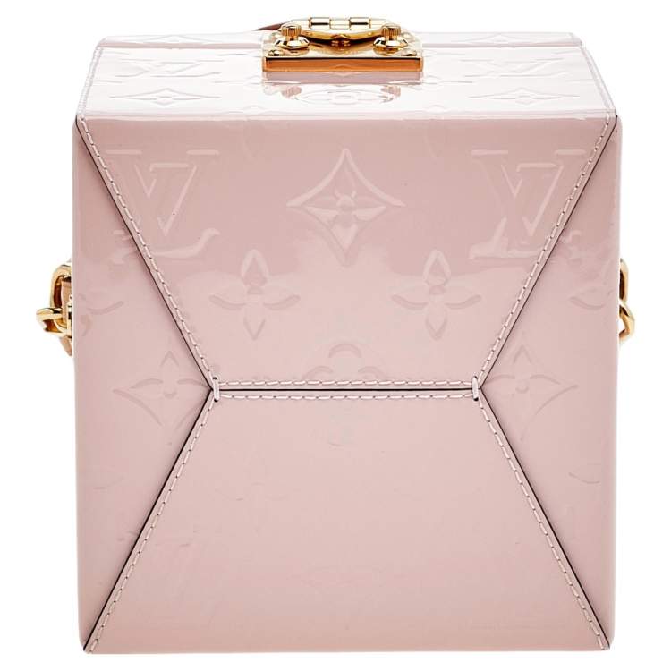 Pre Owned Louis Vuitton Rose Angelique Monogram Vernis Bleecker Bag