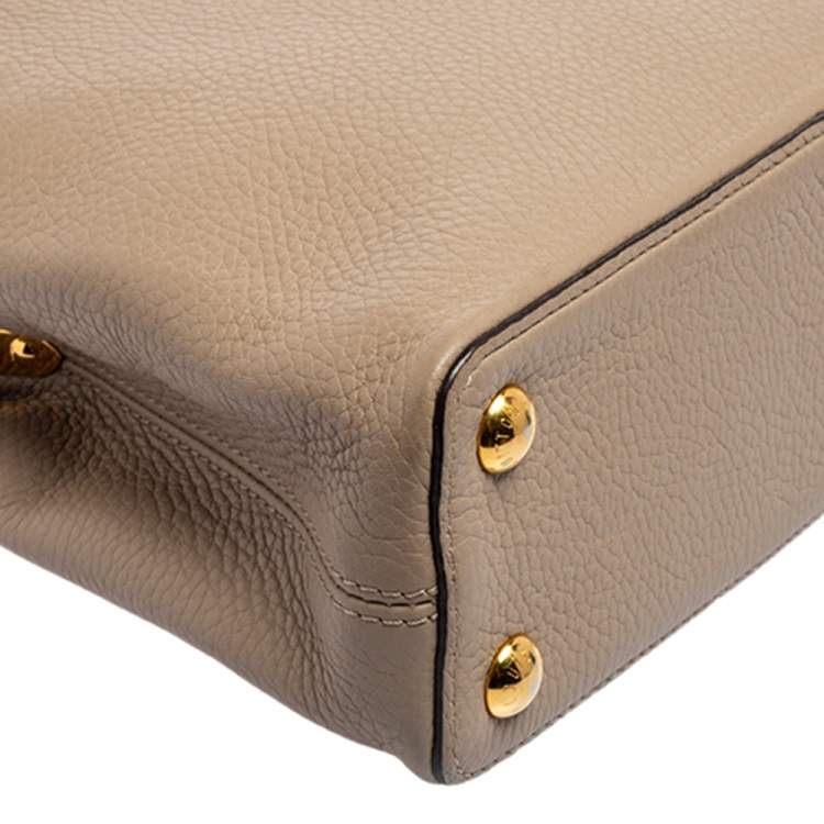 Pre Owned Louis Vuitton Beige Taurillon Leather Capucines BB Bag