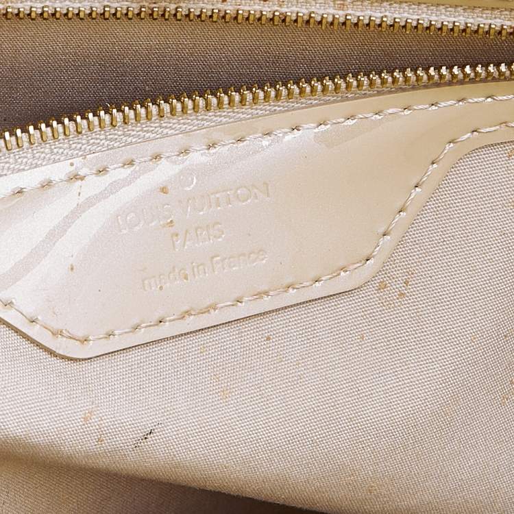 Pre Owned Louis Vuitton Blanc Corail Monogram Vernis Catalina EW Bag