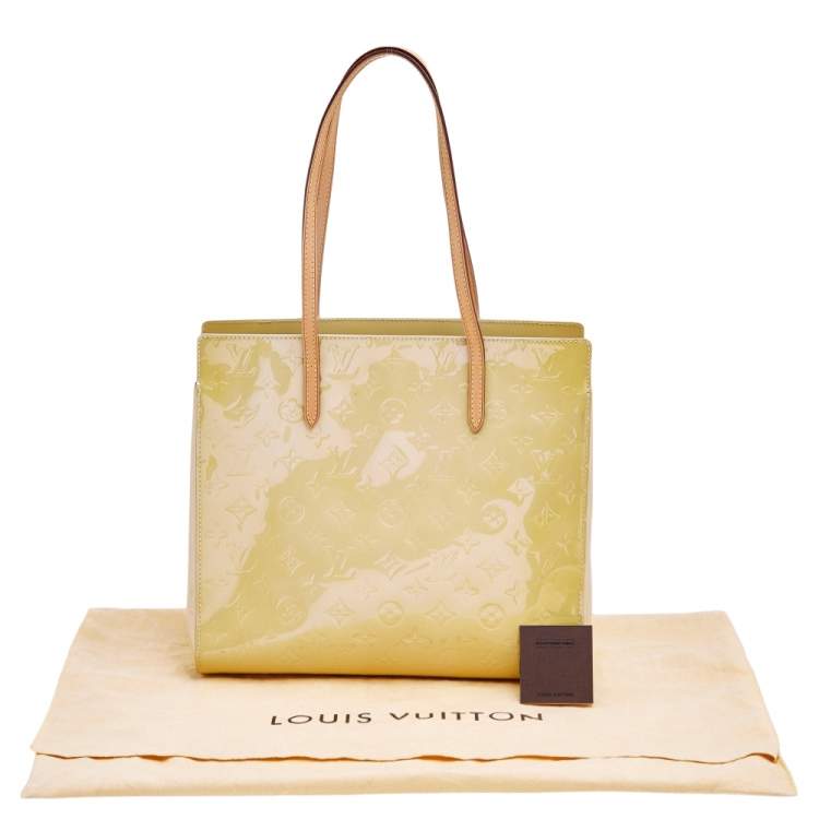 Pre Owned Louis Vuitton Blanc Corail Monogram Vernis Catalina EW Bag