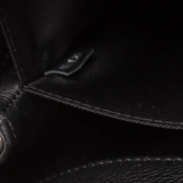 Pre Owned Louis Vuitton Black Leather Lockme II Bag