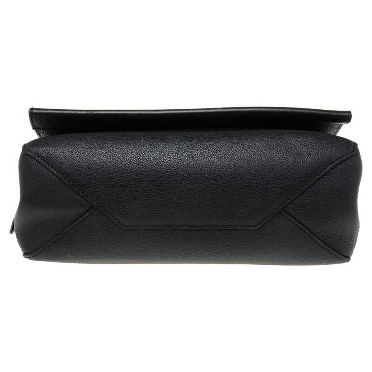 Pre Owned Louis Vuitton Black Leather Lockme II Bag