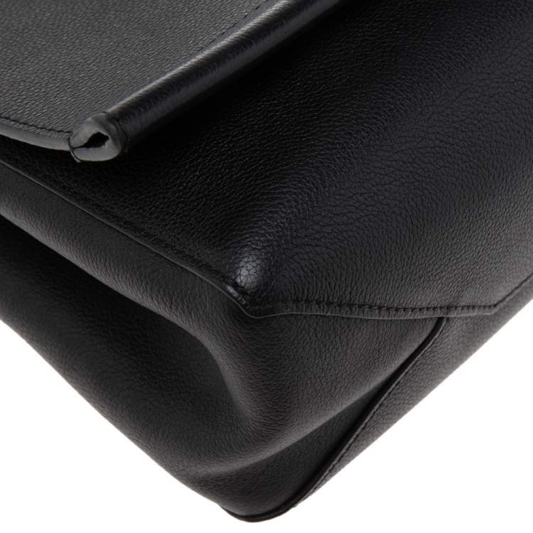 Pre Owned Louis Vuitton Black Leather Lockme II Bag