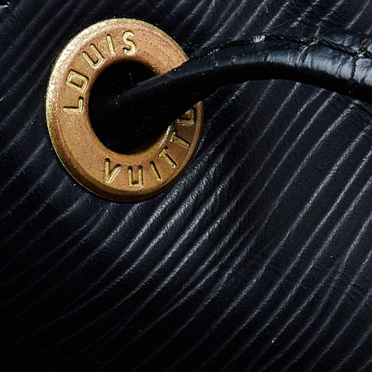 Pre Owned Louis Vuitton Black Epi Leather Noe Bag