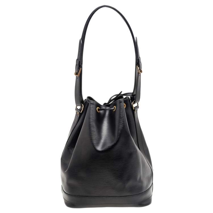 Pre Owned Louis Vuitton Black Epi Leather Noe Bag