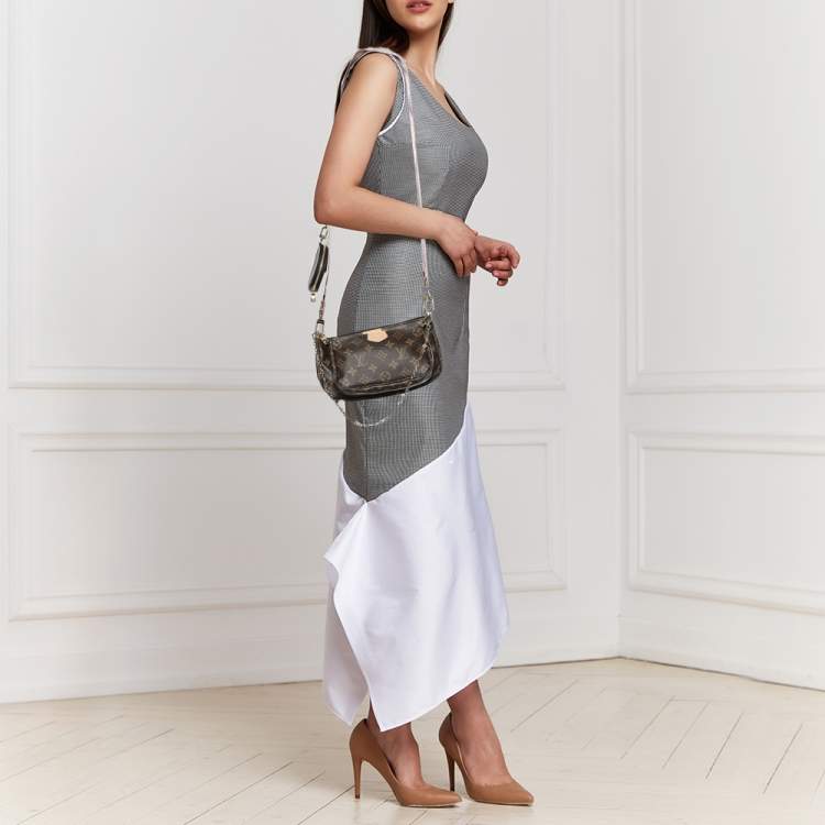 Louis Vuitton Rose Clair Monogram Canvas Multi-Pochette Accessories Bag Louis  Vuitton