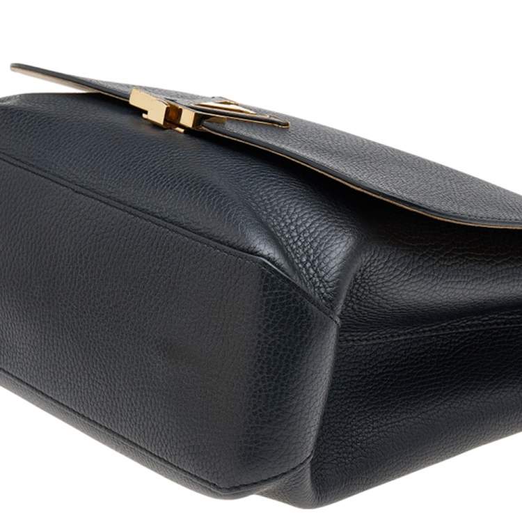 مملوكة مسبقًا Louis Vuitton Black Taurillon Leather Volta Bag