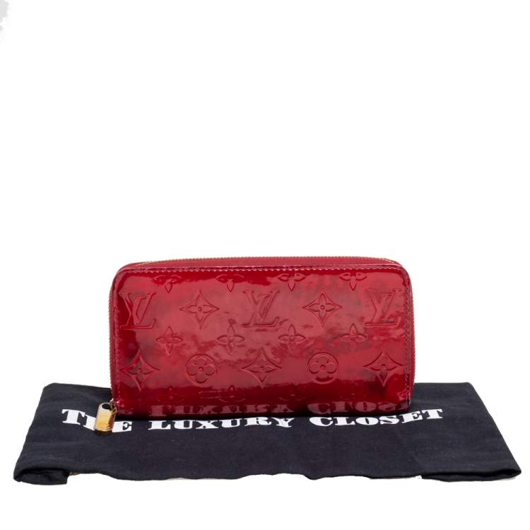 Pre Owned Louis Vuitton Pomme D’amour Monogram Vernis Zippy Wallet