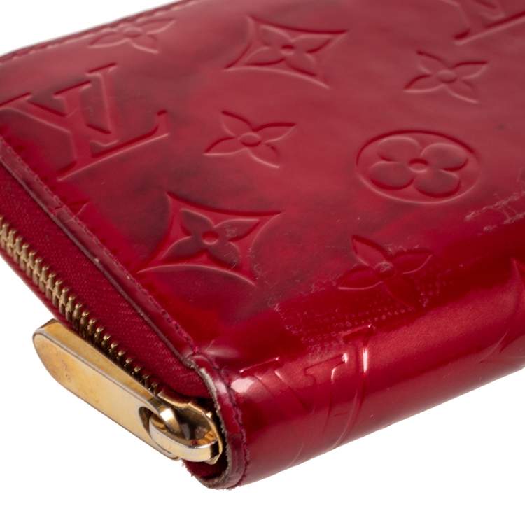 Pre Owned Louis Vuitton Pomme D’amour Monogram Vernis Zippy Wallet