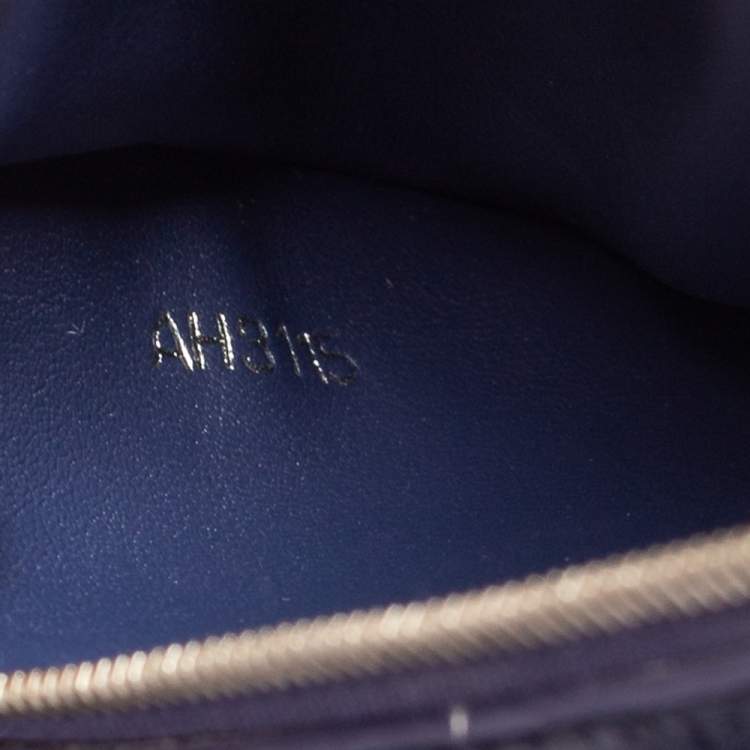 مملوكة مسبقًا Louis Vuitton Green Leather Capucines BB Bag