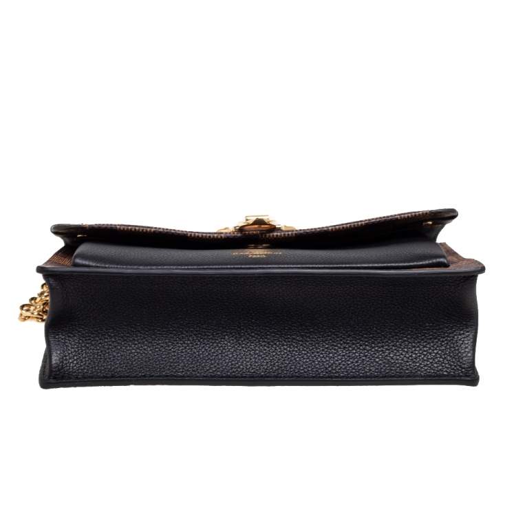 مملوكة مسبقًا Louis Vuitton Damier Ebene Canvas Vavin Wallet on Chain