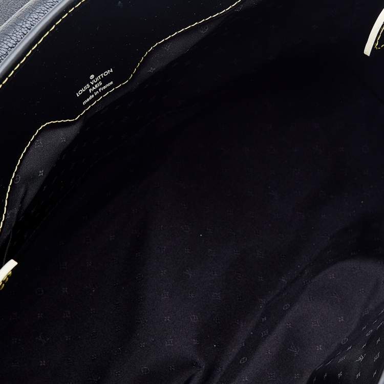 Pre Owned Louis Vuitton Black Suhali Leather L'Absolu De Voyage Bag