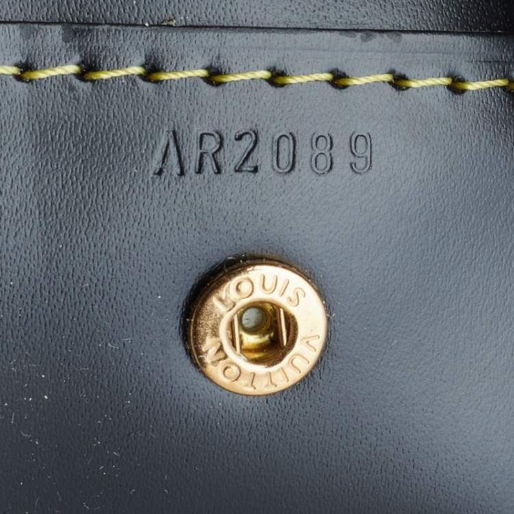 Pre Owned Louis Vuitton Black Suhali Leather L'Absolu De Voyage Bag