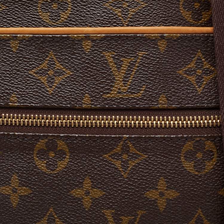 Pre Owned Louis Vuitton Monogram Canvas Valmy Pochette Bag