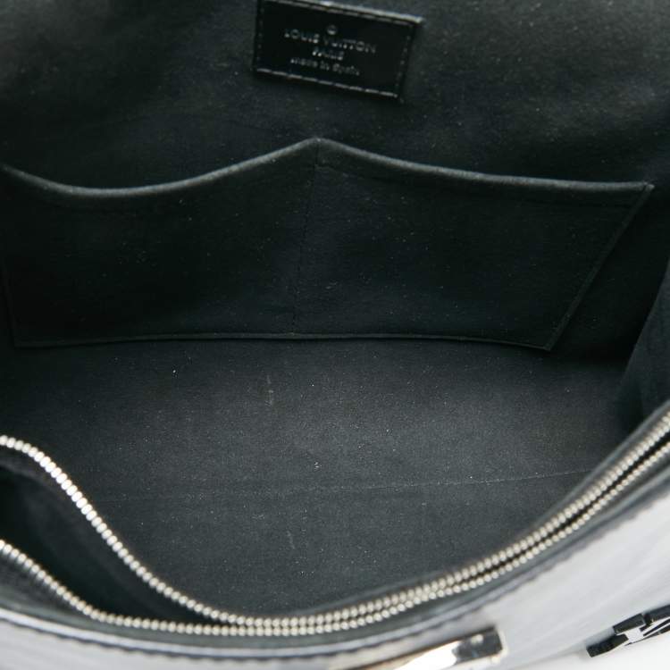 Pre Owned Louis Vuitton Black Epi Leather Cluny BB Bag