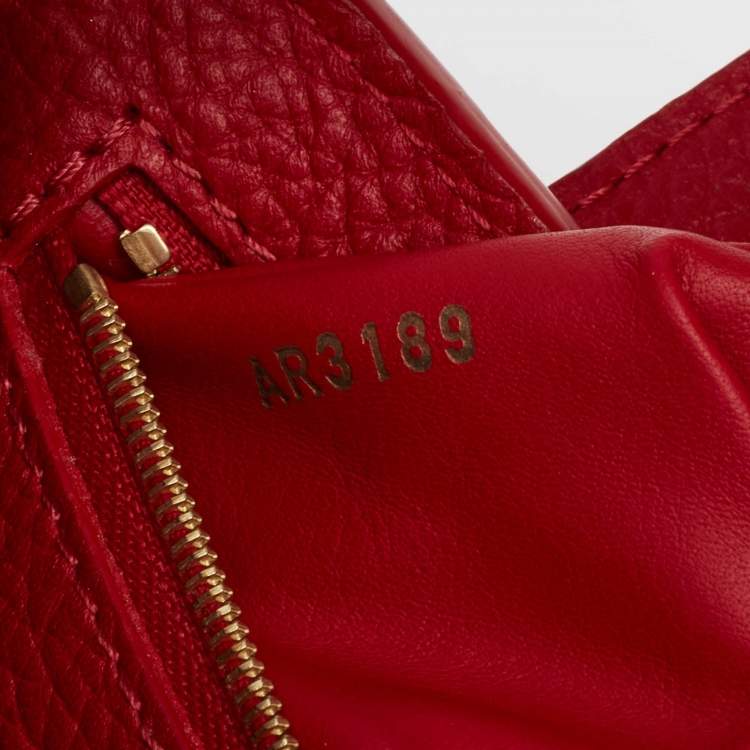 Pre Owned Louis Vuitton Red Taurillon Leather Capucines BB Bag