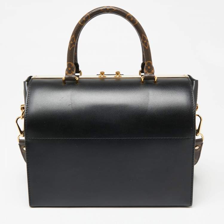 مملوكة مسبقًا Louis Vuitton Monogram Canvas Speedy Doctor 25 Bag