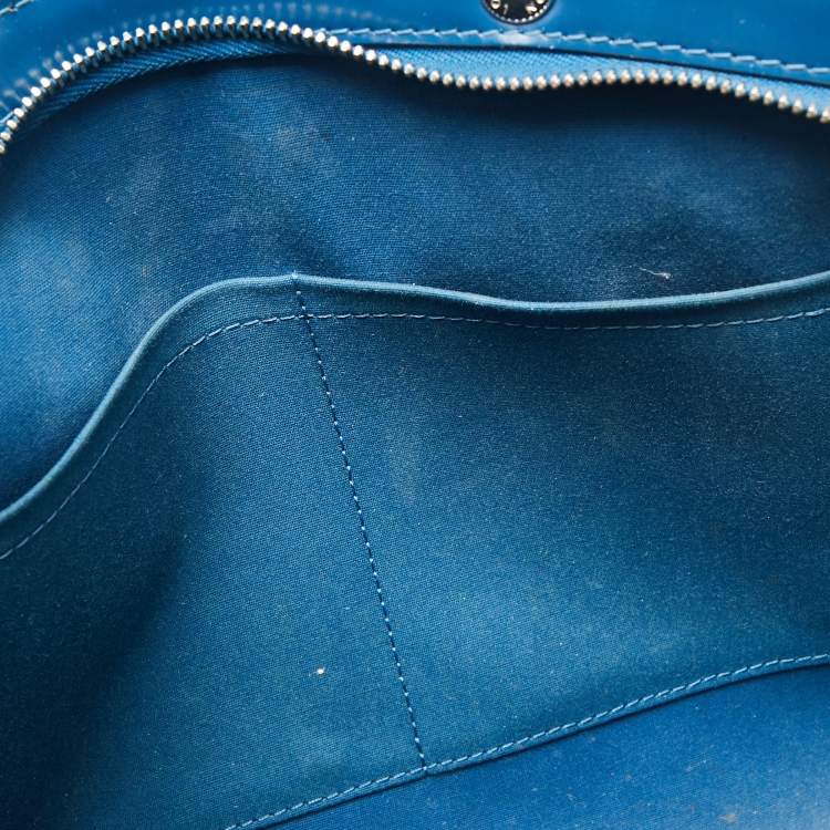 مملوكة مسبقًا Louis Vuitton Cyan Epi Leather Brea MM Bag