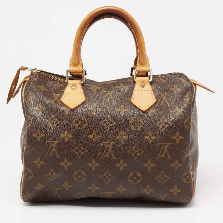 مملوكة مسبقًا Louis Vuitton Monogram Canvas Speedy 25 Bag