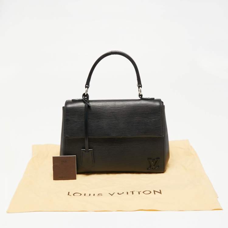 مملوكة مسبقًا Louis Vuitton Black Epi Leather Cluny BB Bag
