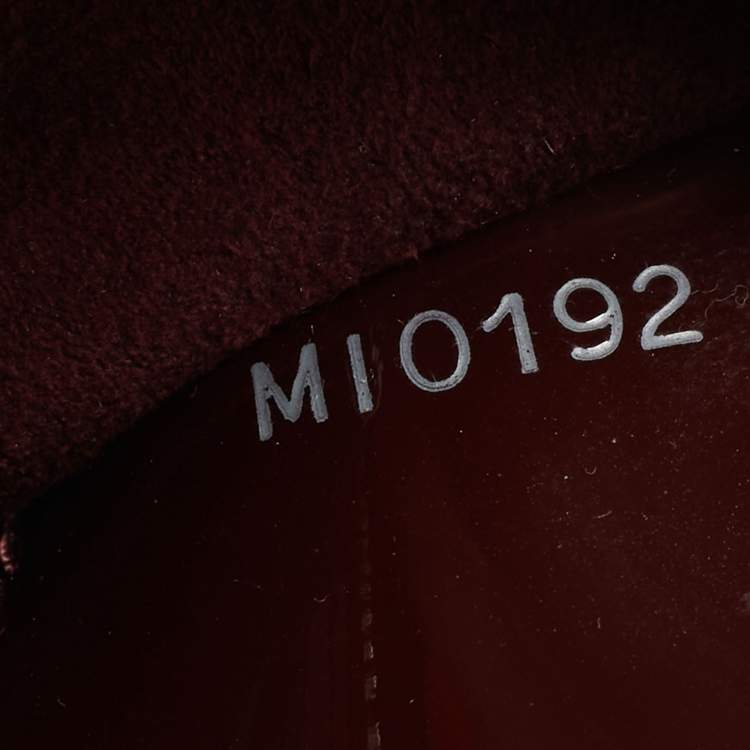 Pre Owned Louis Vuitton Burgundy Epi Leather Sevigne GM Bag