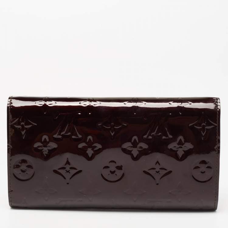 Pre Owned Louis Vuitton Amarante Monogram Vernis Sarah Wallet