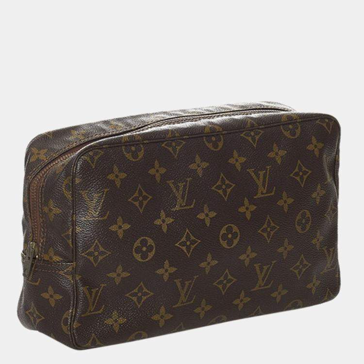 LOUIS VUITTON Clutch Trousse Toilette 28