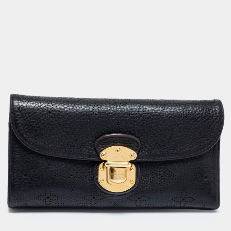 Pre Owned Louis Vuitton Black Monogram Mahina Leather Amelia Wallet
