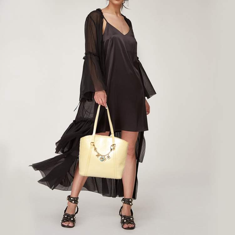 Louis Vuitton Vert Impression Monogram Vernis Alma PM Bag For Sale