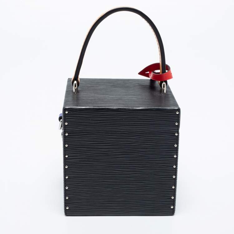 Pre Owned Louis Vuitton Black Epi Leather Bleecker Box Bag