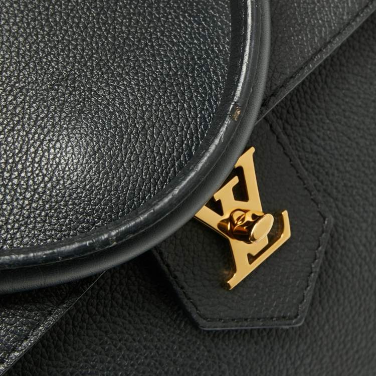 Pre Owned Louis Vuitton Black Empriente Leather Lockme MM Bag