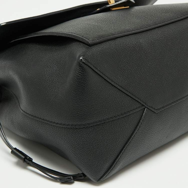 Pre Owned Louis Vuitton Black Empriente Leather Lockme MM Bag