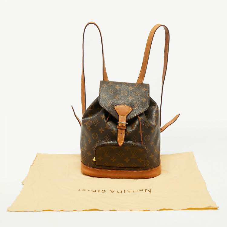 مملوكة مسبقًا Louis Vuitton Monogram Canvas Montsouris MM Backpack Bag