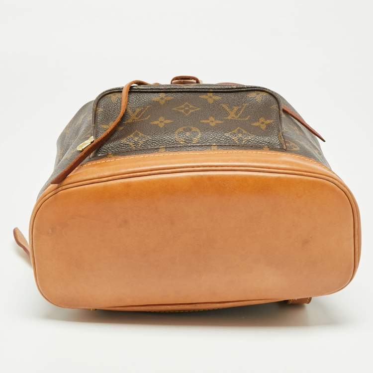 مملوكة مسبقًا Louis Vuitton Monogram Canvas Montsouris MM Backpack Bag