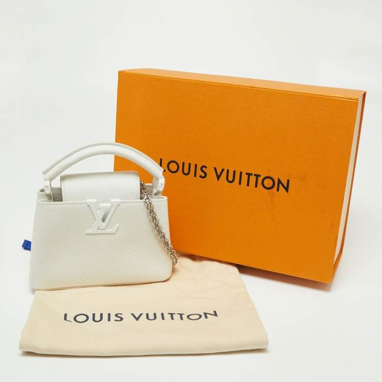 Pre Owned Louis Vuitton White Taurillon Leather Capucines Mini Bag