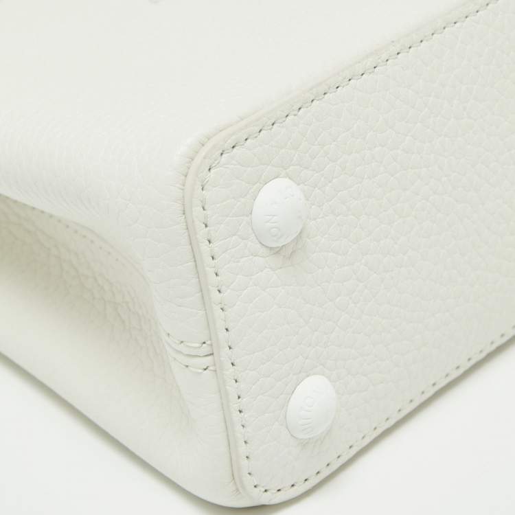Pre Owned Louis Vuitton White Taurillon Leather Capucines Mini Bag
