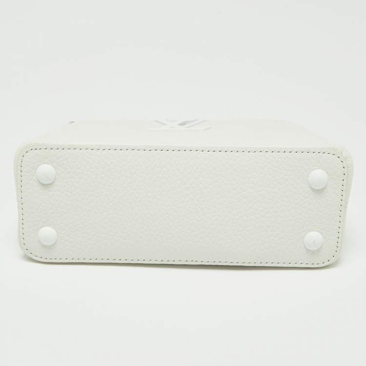 Pre Owned Louis Vuitton White Taurillon Leather Capucines Mini Bag