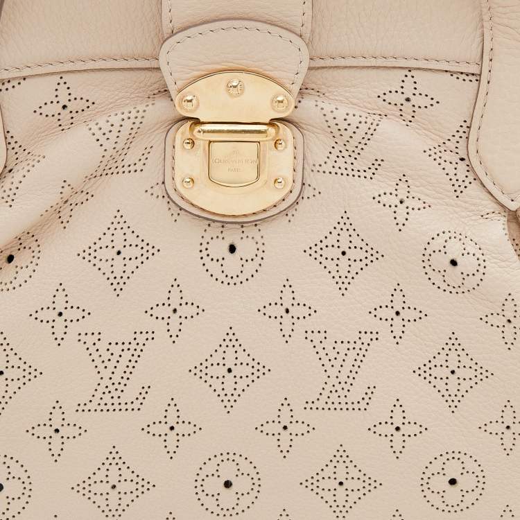 Pre Owned Louis Vuitton Coquill Monogram Mahina Leather Cirrus PM Bag
