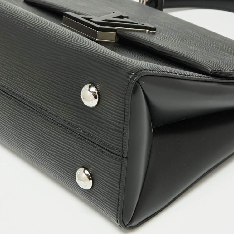 Pre Owned Louis Vuitton Black Epi Leather Grenelle PM Bag