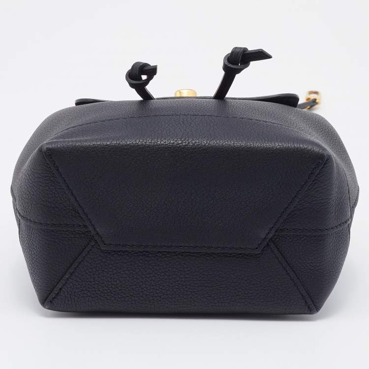 Pre Owned Louis Vuitton Black Leather Lockme Backpack