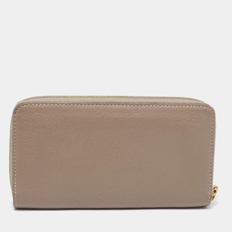 Pre Owned Louis Vuitton Grey Suhali Leather Zip Around Wallet