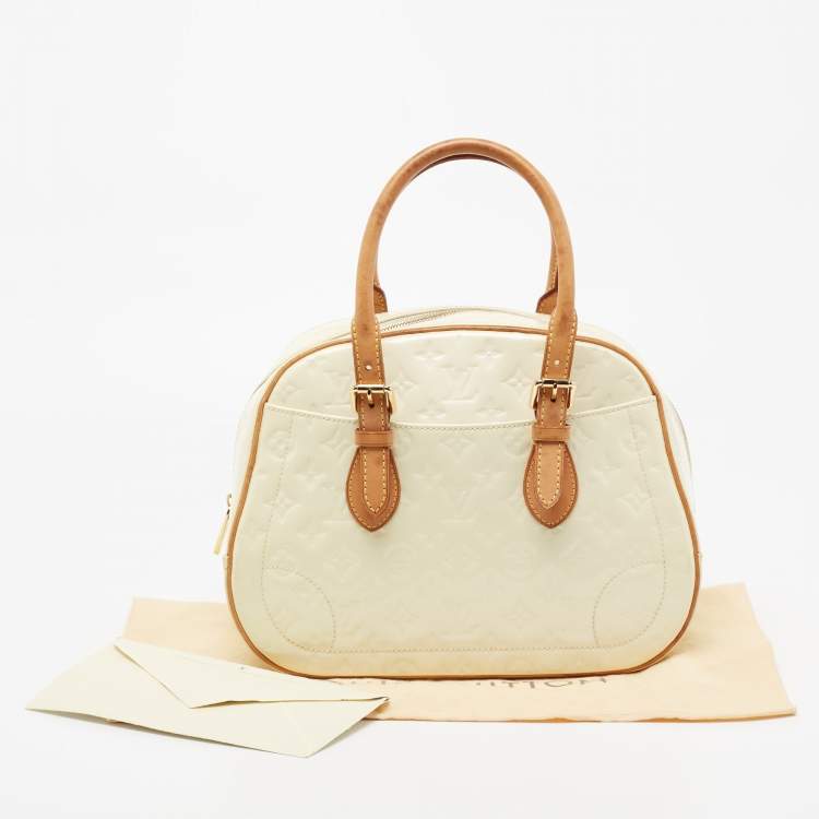 Pre Owned Louis Vuitton Cream Monogram Vernis Summit Drive Bag