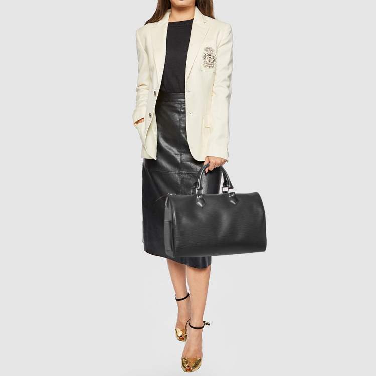 Pre Owned Louis Vuitton Black Epi Leather Speedy 30 Bag