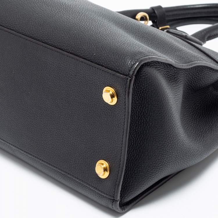 مملو�كة مسبقًا Louis Vuitton Black Leather City Steamer MM Bag