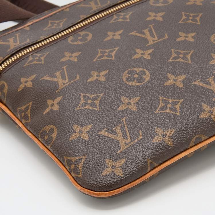 Pre Owned Louis Vuitton Monogram Canvas Valmy Pochette Bag
