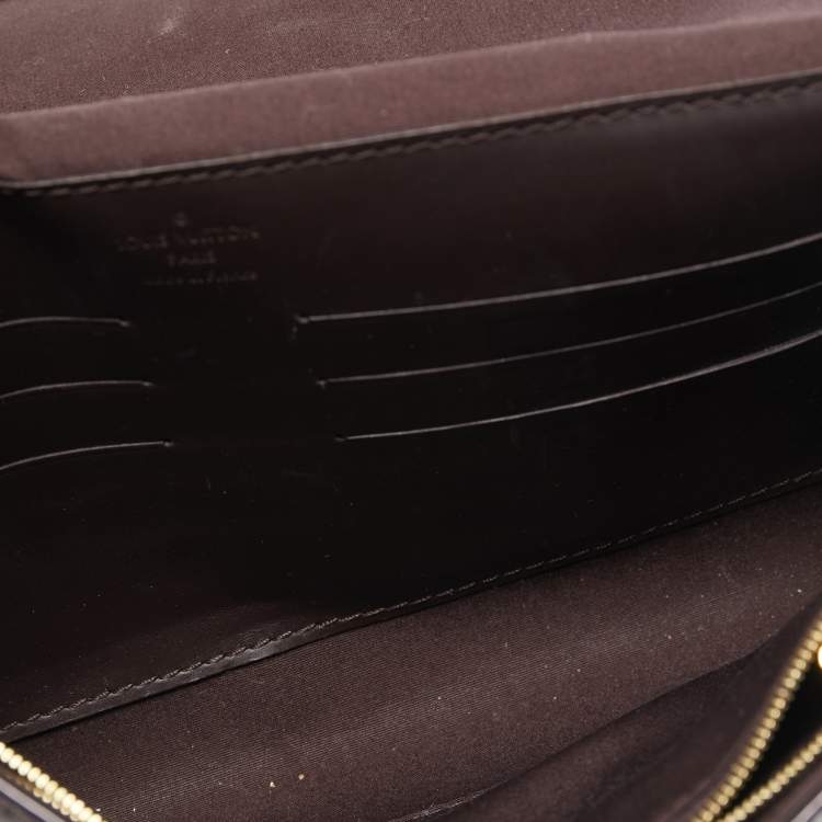 Pre Owned Louis Vuitton Amarante Monogram Vernis Ana Clutch
