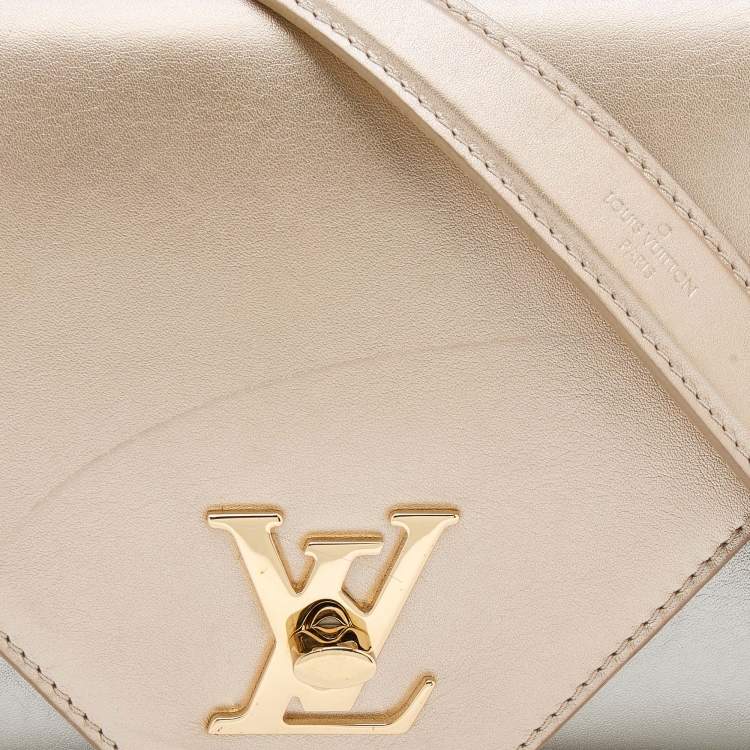 Pre Owned Louis Vuitton Metallic Gold Leather Love Note Bag