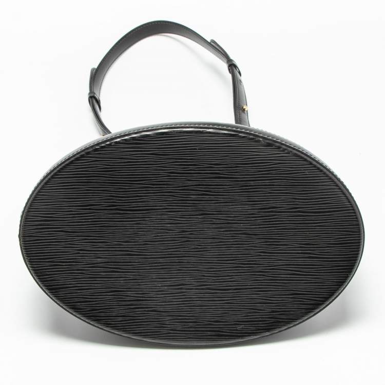 Pre Owned Louis Vuitton Black Epi Leather Cluny Bag